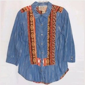 Nick & Mo Medium Denim Chambray Western Top